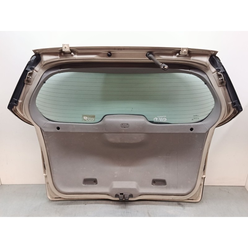 Recambio de porton trasero para renault grand scénic ii (jm0/1_) 1.5 dci (jm1e) referencia OEM IAM   
