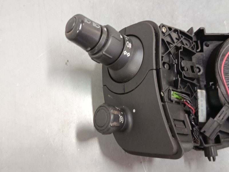 Recambio de mando luces para renault grand scénic ii (jm0/1_) 1.5 dci (jm1e) referencia OEM IAM 7701060399  