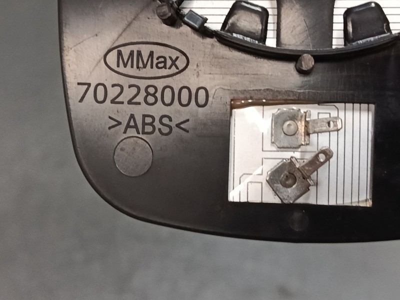 Recambio de cristal retrovisor derecho para renault grand scénic ii (jm0/1_) 1.5 dci (jm1e) referencia OEM IAM 70228000  