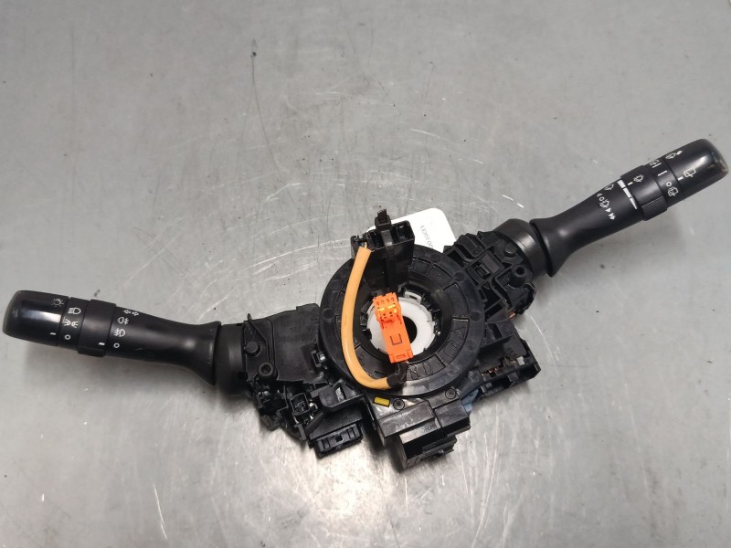 Recambio de mando luces para toyota verso (_r2_) 1.6 (zgr20_) referencia OEM IAM   