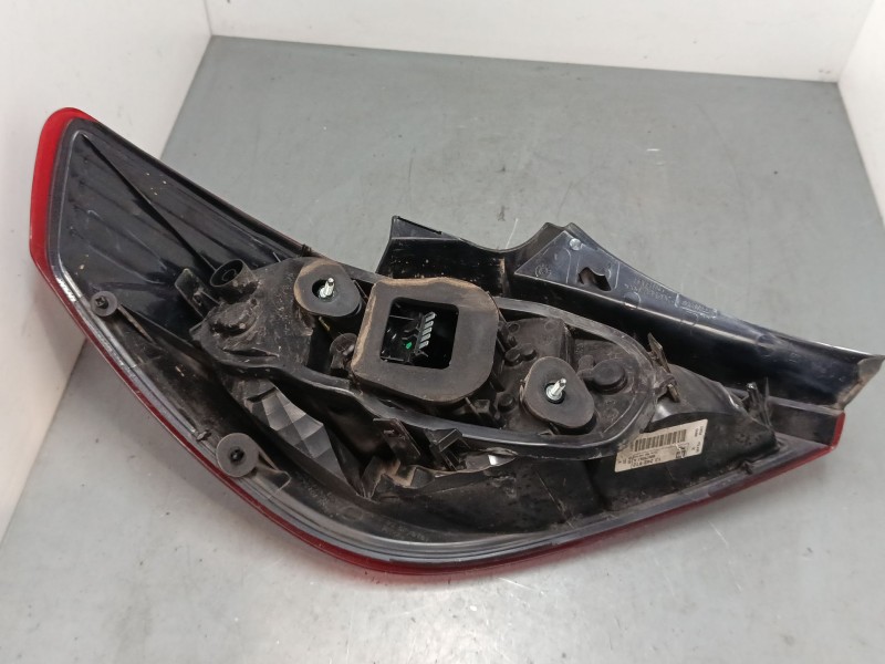 Recambio de piloto trasero derecho para opel corsa d (s07) 1.7 cdti (l08, l68) referencia OEM IAM 13242812 89075557A 