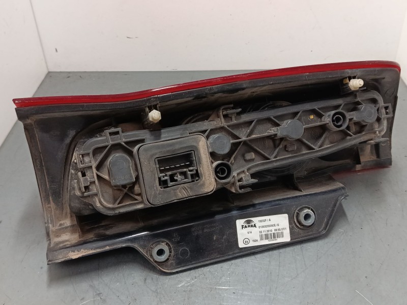 Recambio de piloto trasero derecho para peugeot bipper (aa_) 1.4 hdi referencia OEM IAM 01353205080 13202F 