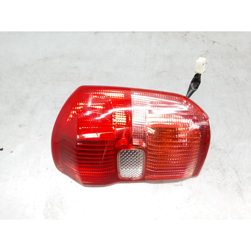 Recambio de piloto trasero derecho para toyota rav 4 ii (_a2_) 2.0 4wd (aca21, aca20) referencia OEM IAM 8155142060  