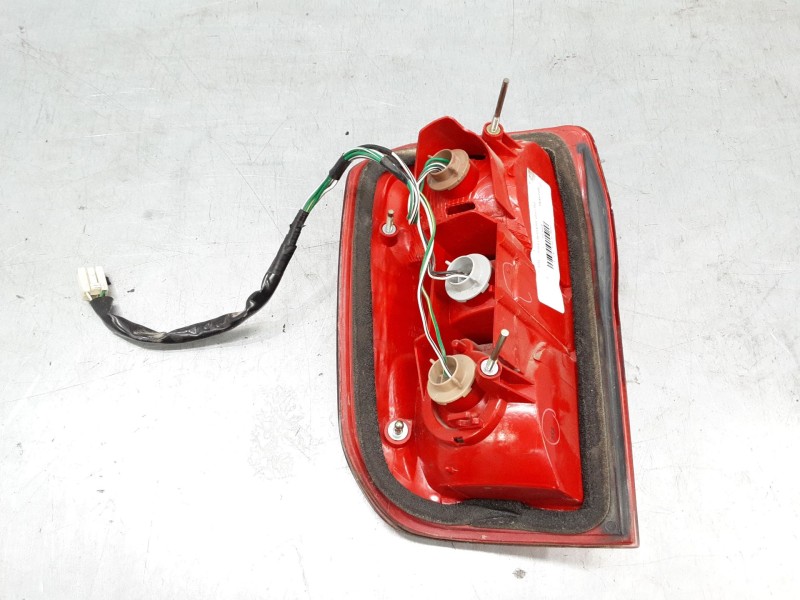 Recambio de piloto trasero derecho para toyota rav 4 ii (_a2_) 2.0 4wd (aca21, aca20) referencia OEM IAM 8155142060  