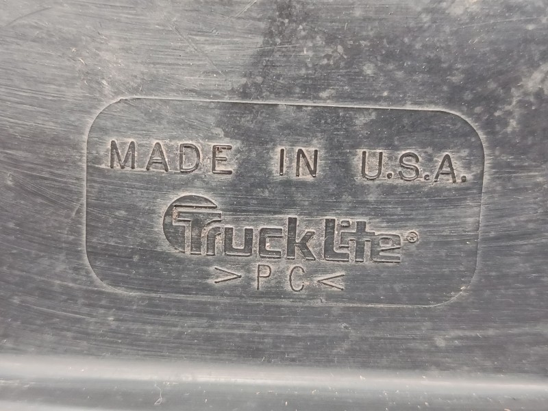 Recambio de piloto trasero derecho para jeep wrangler i (yj, sj_) 4.0 referencia OEM IAM   