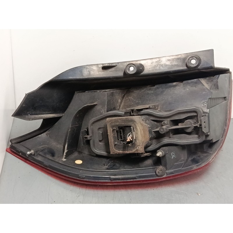 Recambio de piloto trasero derecho para renault scénic ii (jm0/1_) 1.5 dci (jm1e, jm16) referencia OEM IAM 8200474327A  