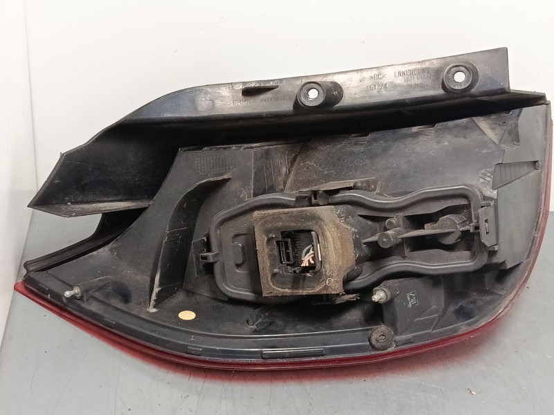 Recambio de piloto trasero derecho para renault scénic ii (jm0/1_) 1.5 dci (jm1e, jm16) referencia OEM IAM 8200474327A  