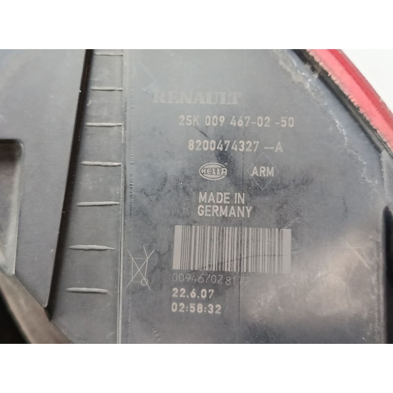 Recambio de piloto trasero derecho para renault scénic ii (jm0/1_) 1.5 dci (jm1e, jm16) referencia OEM IAM 8200474327A  