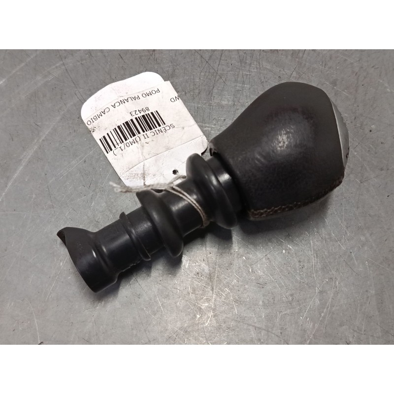 Recambio de pomo palanca cambio para renault scénic ii (jm0/1_) 1.5 dci (jm1e, jm16) referencia OEM IAM   