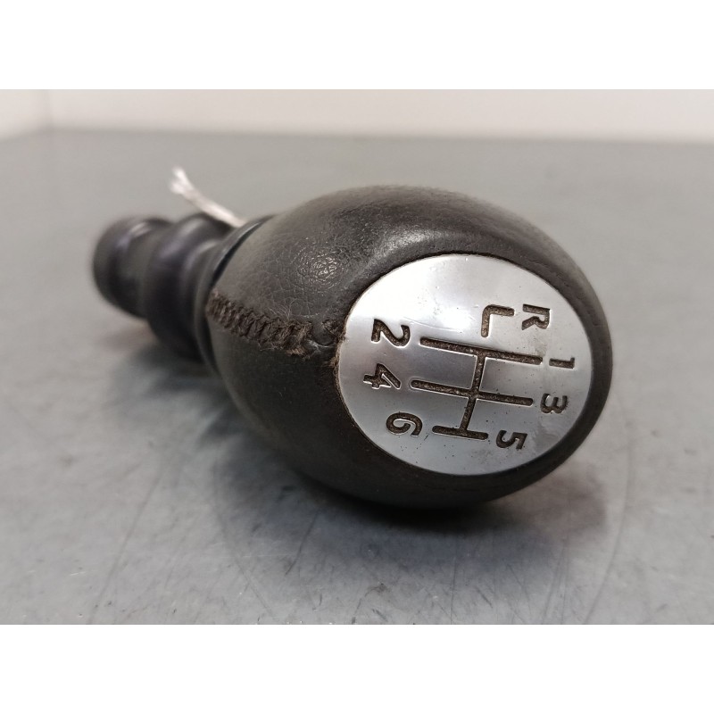 Recambio de pomo palanca cambio para renault scénic ii (jm0/1_) 1.5 dci (jm1e, jm16) referencia OEM IAM   