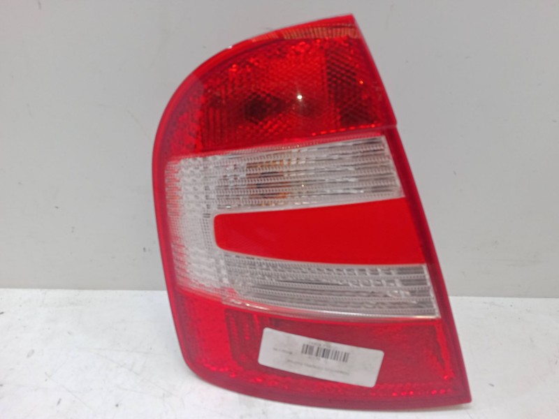 Recambio de piloto trasero izquierdo para skoda fabia i (6y2) 1.4 16v referencia OEM IAM   