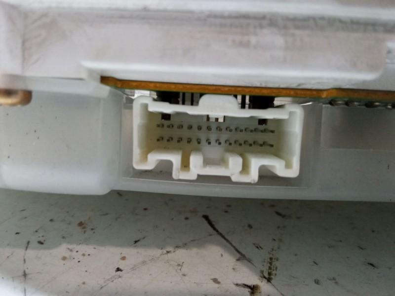 Recambio de cuadro instrumentos para mazda 3 sedán (bk) 1.6 di turbo (bk12y) referencia OEM IAM 4TBN9JB  