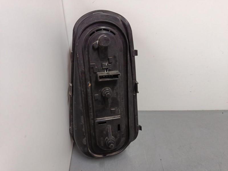 Recambio de piloto trasero izquierdo para smart fortwo coupé (450) 0.7 (450.352, 450.332) referencia OEM IAM   