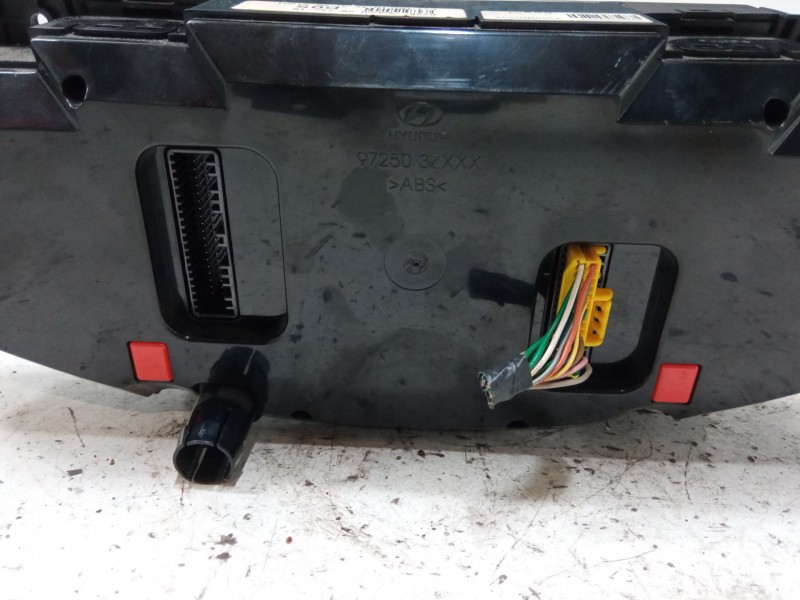 Recambio de mando climatizador para hyundai i40 i (vf) 1.7 crdi referencia OEM IAM 972503ZDD0  