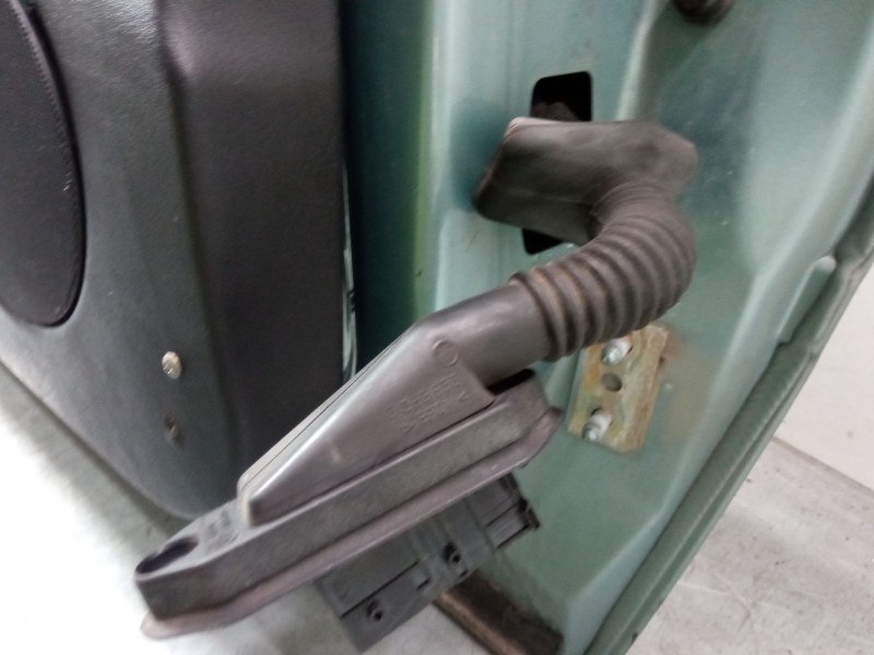 Recambio de puerta delantera izquierda para bmw 3 compact (e46) 316 ti referencia OEM IAM   