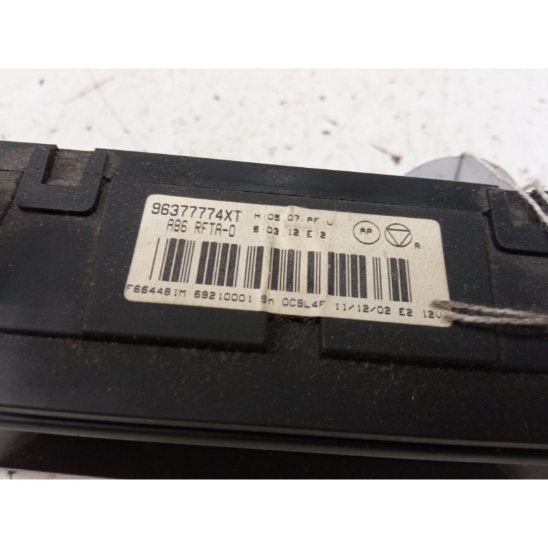 Recambio de mando climatizador para citroën c3 i (fc_, fn_) 1.4 i referencia OEM IAM 96377774XT  