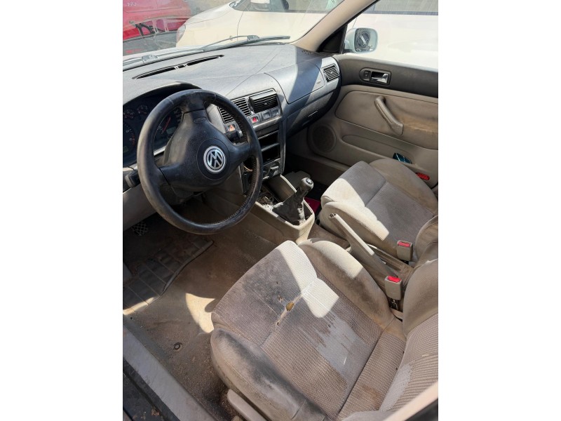 volkswagen golf iv (1j1) del año 1999