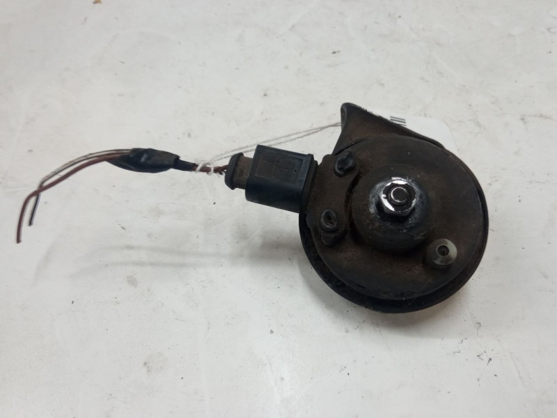 Recambio de claxon para peugeot 206 sw (2e/k) 1.6 hdi 110 referencia OEM IAM   