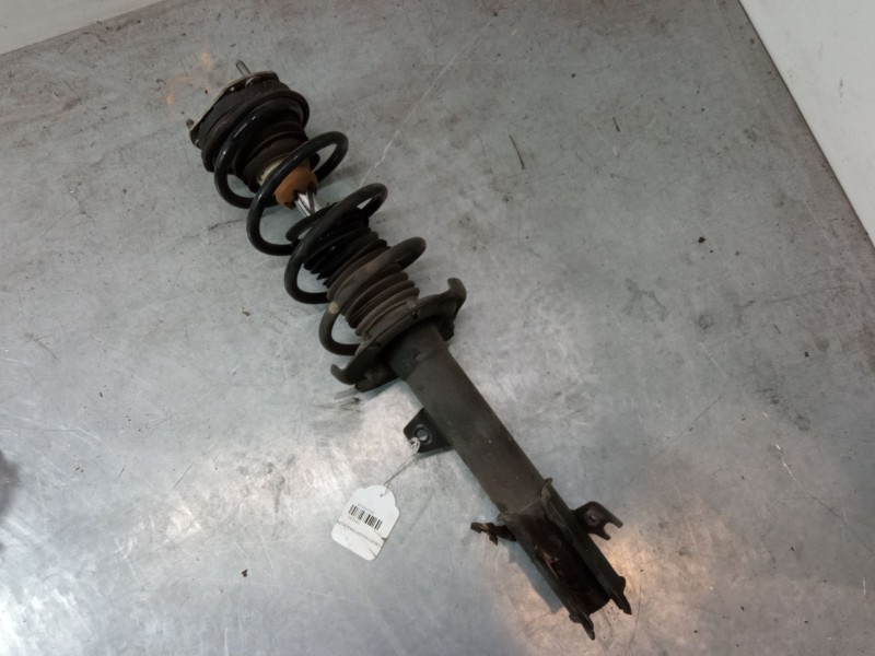 Recambio de amortiguador delantero derecho para ford ecosport 1.0 ecoboost referencia OEM IAM   