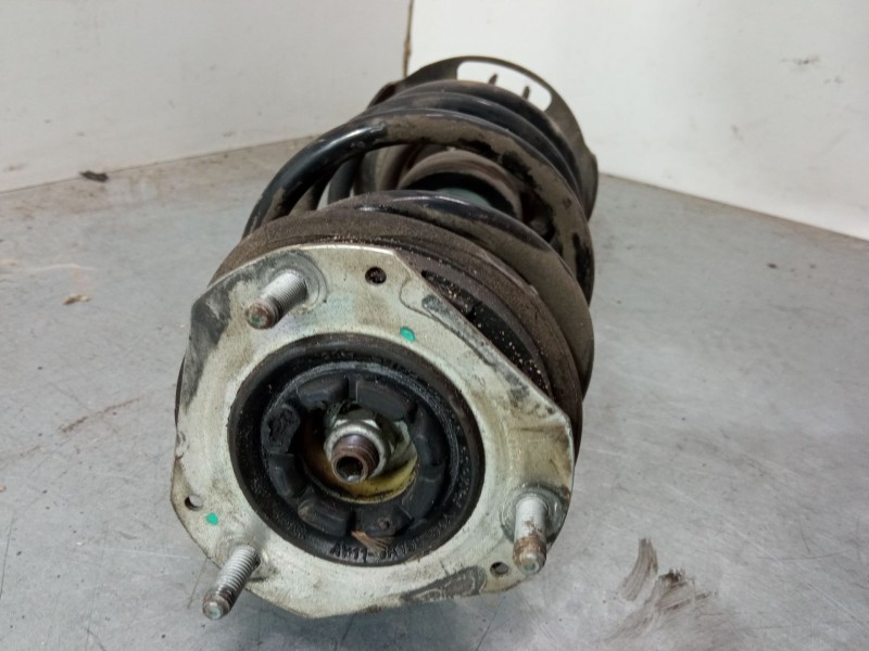 Recambio de amortiguador delantero derecho para ford ecosport 1.0 ecoboost referencia OEM IAM   