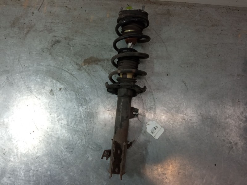 Recambio de amortiguador delantero izquierdo para ford ecosport 1.0 ecoboost referencia OEM IAM   
