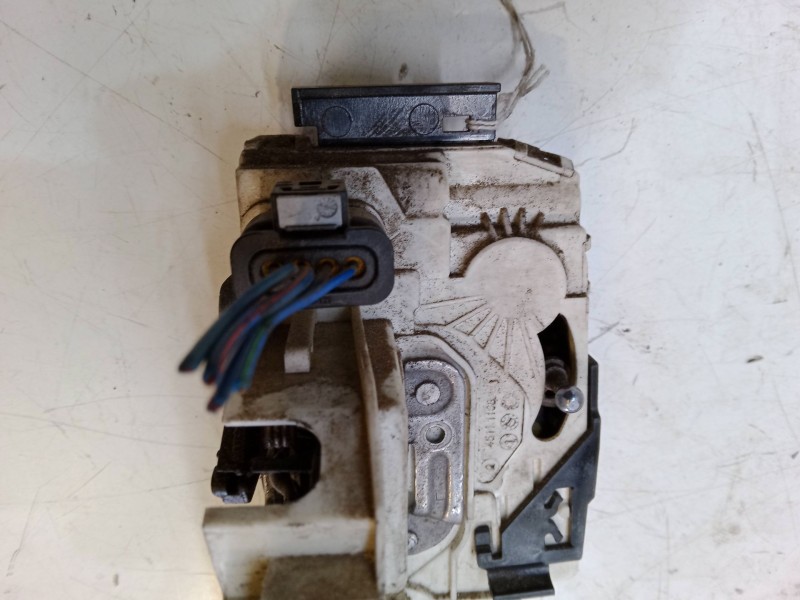 Recambio de cerradura puerta delantera izquierda para mercedes-benz sprinter 3,5-t furgoneta (b906) 311 cdi (906.631, 906.633, 9