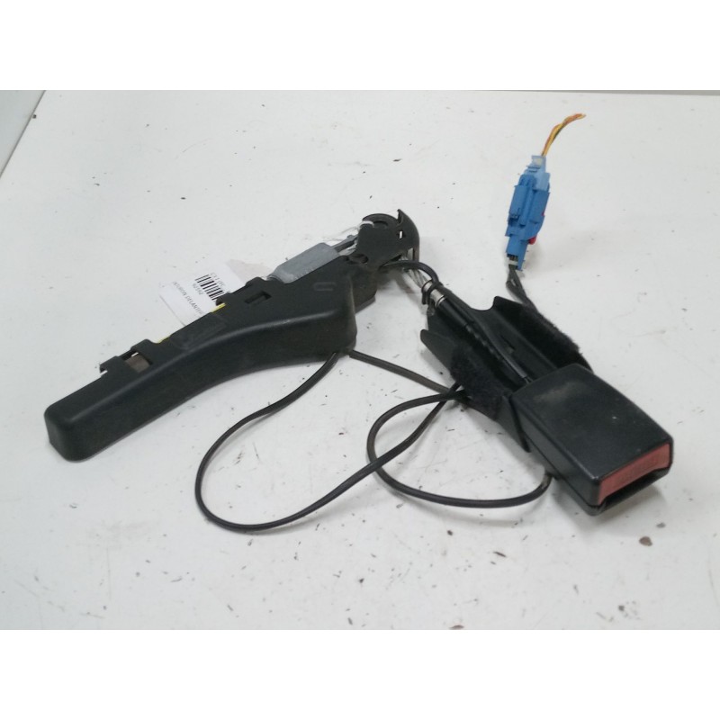Recambio de anclaje cinturon delantero izquierdo para citroën c3 i (fc_, fn_) 1.4 i referencia OEM IAM   