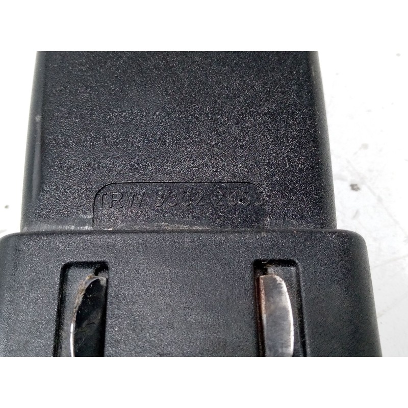 Recambio de anclaje cinturon delantero izquierdo para citroën c3 i (fc_, fn_) 1.4 i referencia OEM IAM   