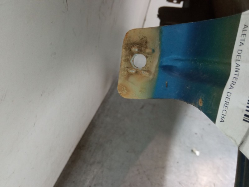 Recambio de aleta delantera derecha para volkswagen polo iv (9n_, 9a_) 1.4 tdi referencia OEM IAM   