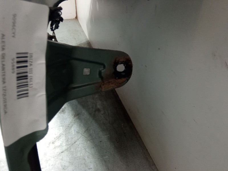 Recambio de aleta delantera izquierda para seat ibiza iii (6l1) 1.4 16v referencia OEM IAM   