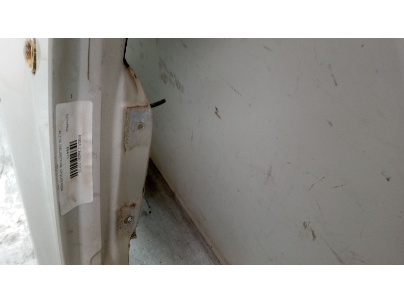 Recambio de aleta delantera izquierda para skoda fabia i sedán (6y3) 1.4 tdi referencia OEM IAM   