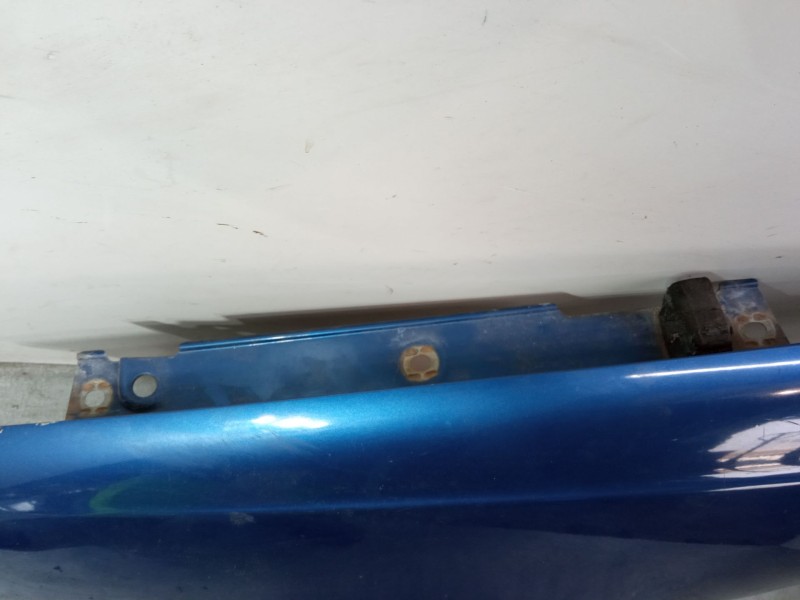 Recambio de aleta delantera izquierda para volkswagen polo iv (9n_, 9a_) 1.4 tdi referencia OEM IAM   