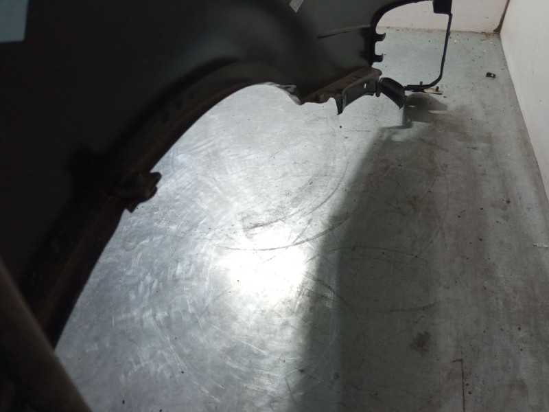 Recambio de aleta delantera izquierda para nissan almera i hatchback (n15) 1.4 referencia OEM IAM   