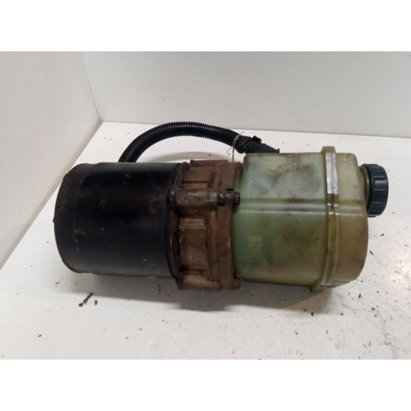 Recambio de bomba servodireccion para renault kangoo (kc0/1_) d 65 1.9 (kc0e, kc02, kc0j, kc0n) referencia OEM IAM 103042610U  