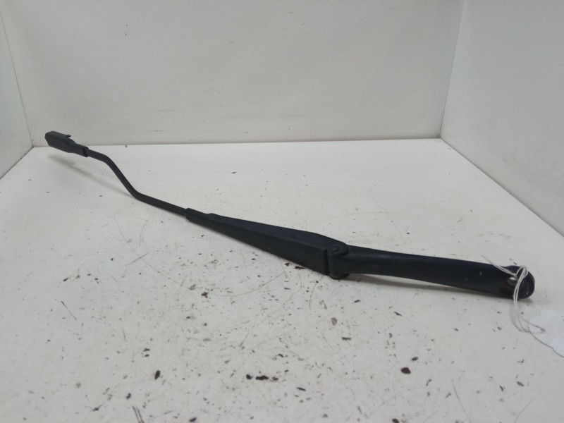 Recambio de brazo limpia delantero izquierdo para fiat grande punto (199_) 1.2 referencia OEM IAM   