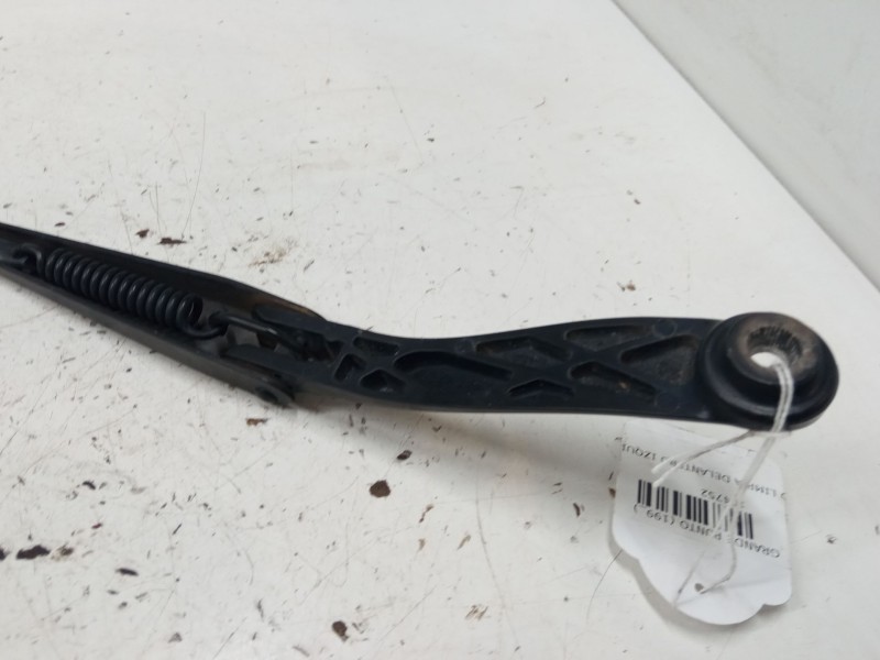 Recambio de brazo limpia delantero izquierdo para fiat grande punto (199_) 1.2 referencia OEM IAM   