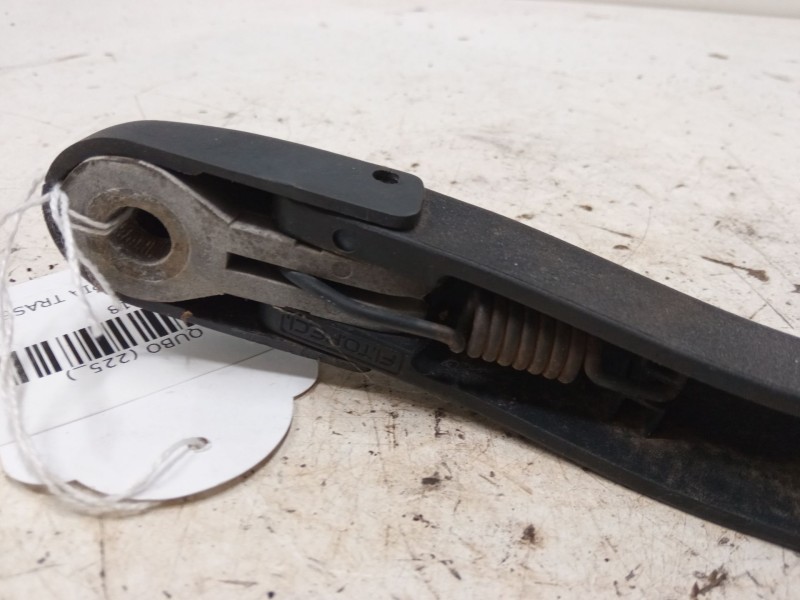 Recambio de brazo limpia trasero para fiat qubo (225_) 1.3 d multijet (225cxb1a, 225axb1a, 225cxb11, 225axb11,... referencia OEM