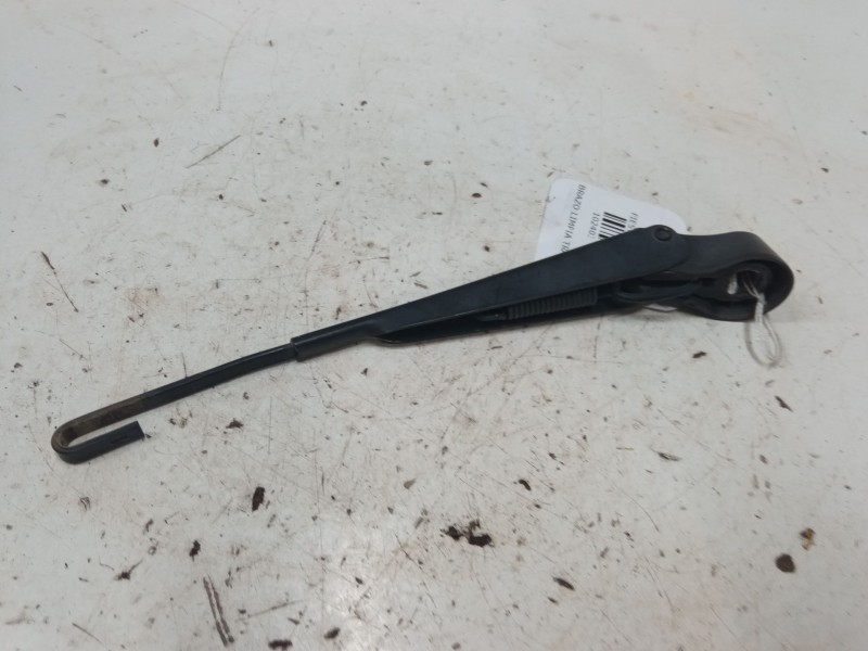 Recambio de brazo limpia trasero para ford fiesta v (jh_, jd_) 1.4 16v referencia OEM IAM   