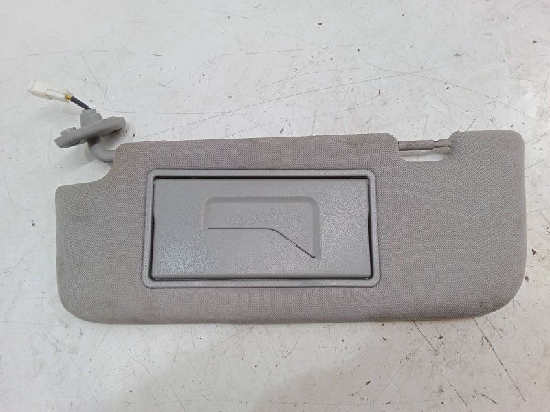 Recambio de parasol izquierdo para ssangyong korando (ck) 2.0 e-xdi referencia OEM IAM   
