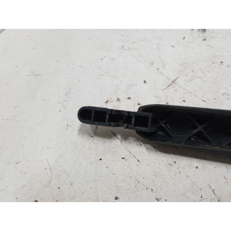 Recambio de brazo limpia trasero para opel corsa d (s07) 1.3 cdti (l08, l68) referencia OEM IAM   