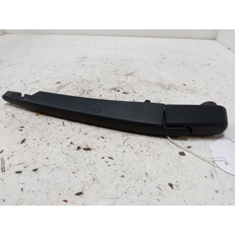 Recambio de brazo limpia trasero para dacia sandero ii (b8_) 1.5 dci 75 / blue dci 75 (b8jw, b8m4, b8ah, b8m7, b8m6) referencia 