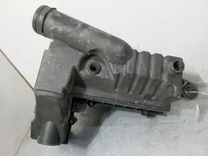 Recambio de caja filtro de aire para seat leon (1p1) 1.9 tdi referencia OEM IAM   