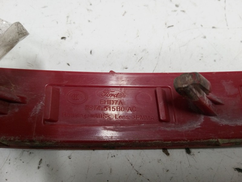 Recambio de catadioptrico trasero derecho para ford mondeo iv (ba7) 2.0 tdci referencia OEM IAM   