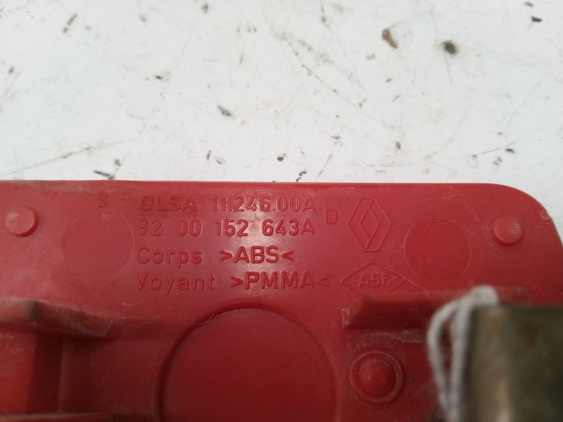 Recambio de catadioptrico trasero derecho para renault scénic ii (jm0/1_) 1.5 dci (jm0f) referencia OEM IAM   