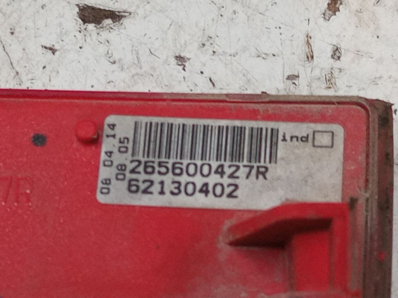 Recambio de catadioptrico trasero derecho para dacia sandero ii (b8_) 1.5 dci 75 / blue dci 75 (b8jw, b8m4, b8ah, b8m7, b8m6) re