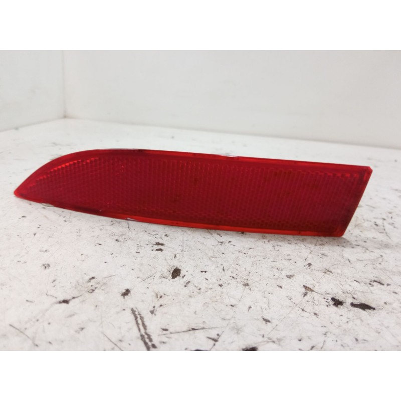 Recambio de catadioptrico trasero izquierdo para dacia sandero ii (b8_) 1.5 dci 75 / blue dci 75 (b8jw, b8m4, b8ah, b8m7, b8m6) 