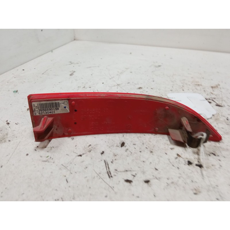 Recambio de catadioptrico trasero izquierdo para dacia sandero ii (b8_) 1.5 dci 75 / blue dci 75 (b8jw, b8m4, b8ah, b8m7, b8m6) 