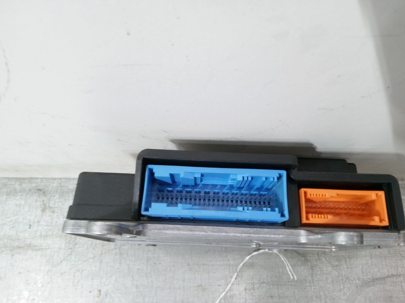 Recambio de centralita airbag para volvo v50 (545) 1.6 d referencia OEM IAM   