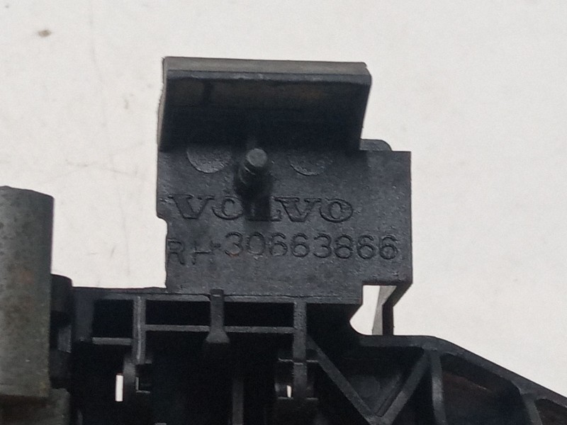 Recambio de maneta exterior puerta trasera izquierda para volvo s40 ii (544) 1.8 referencia OEM IAM   