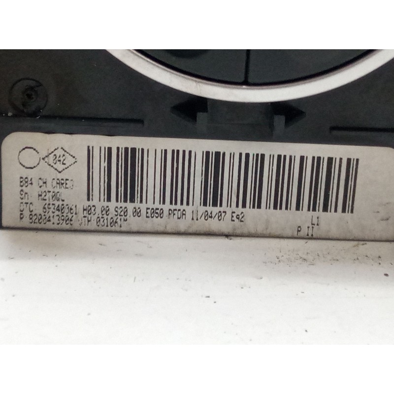 Recambio de mando climatizador para renault megane ii coupé-cabriolet (em0/1_) 1.5 dci (em1e) referencia OEM IAM 8200413906  